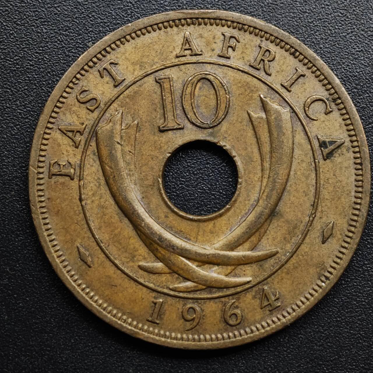 【淘币小摊】限时拍第八百五十七拍  老铜币场  满百包邮可预留两周  周一统一发货  英属东非1964年伊丽莎白二世10分铜币