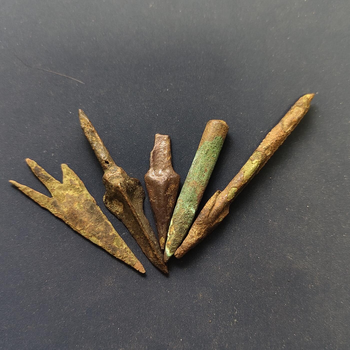 【全场包邮】纯粹捡漏拍498场-持续更新中 【杂件】各类箭头一组-A