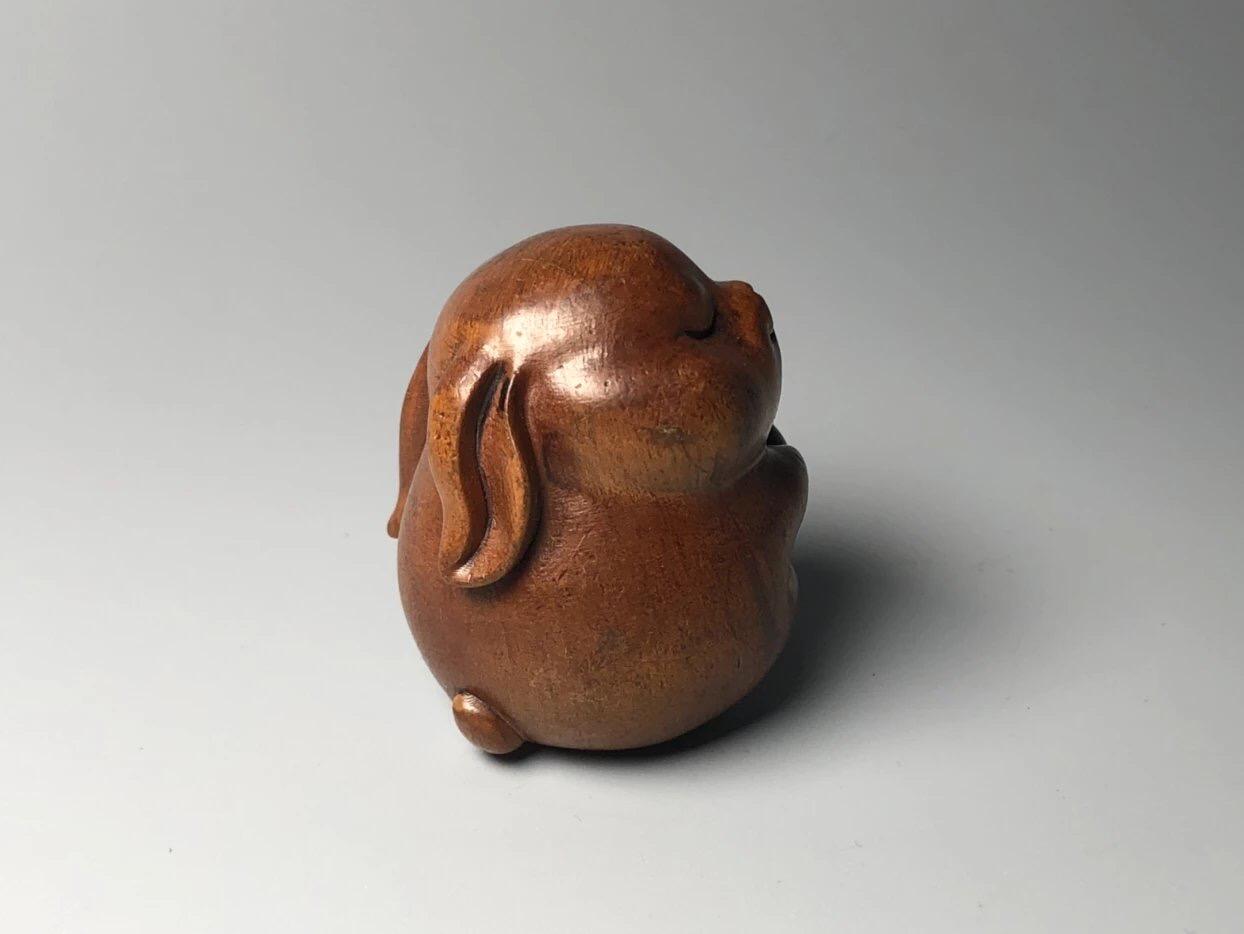 喵了个咪的第三期木器杂项小摆件拍卖 黄杨木小兔子