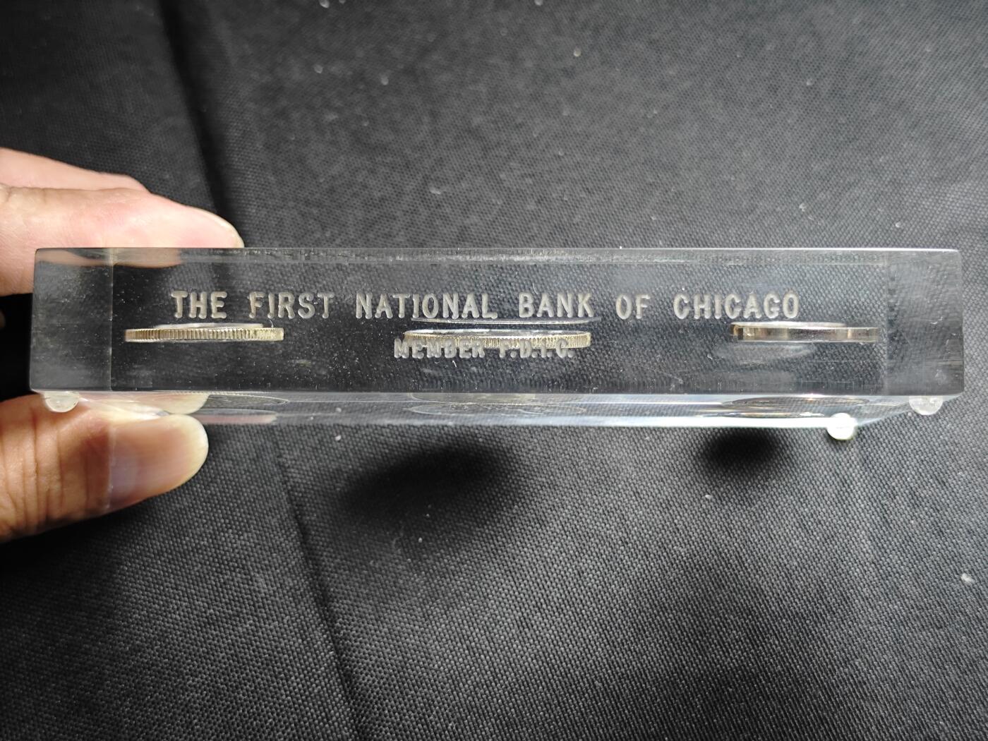 KK钱币收藏小铺  第400期  百期特拍（四拍之四）2月预留时间 周末发货  1963美国精制套币摆件 含3枚精制高银银币！