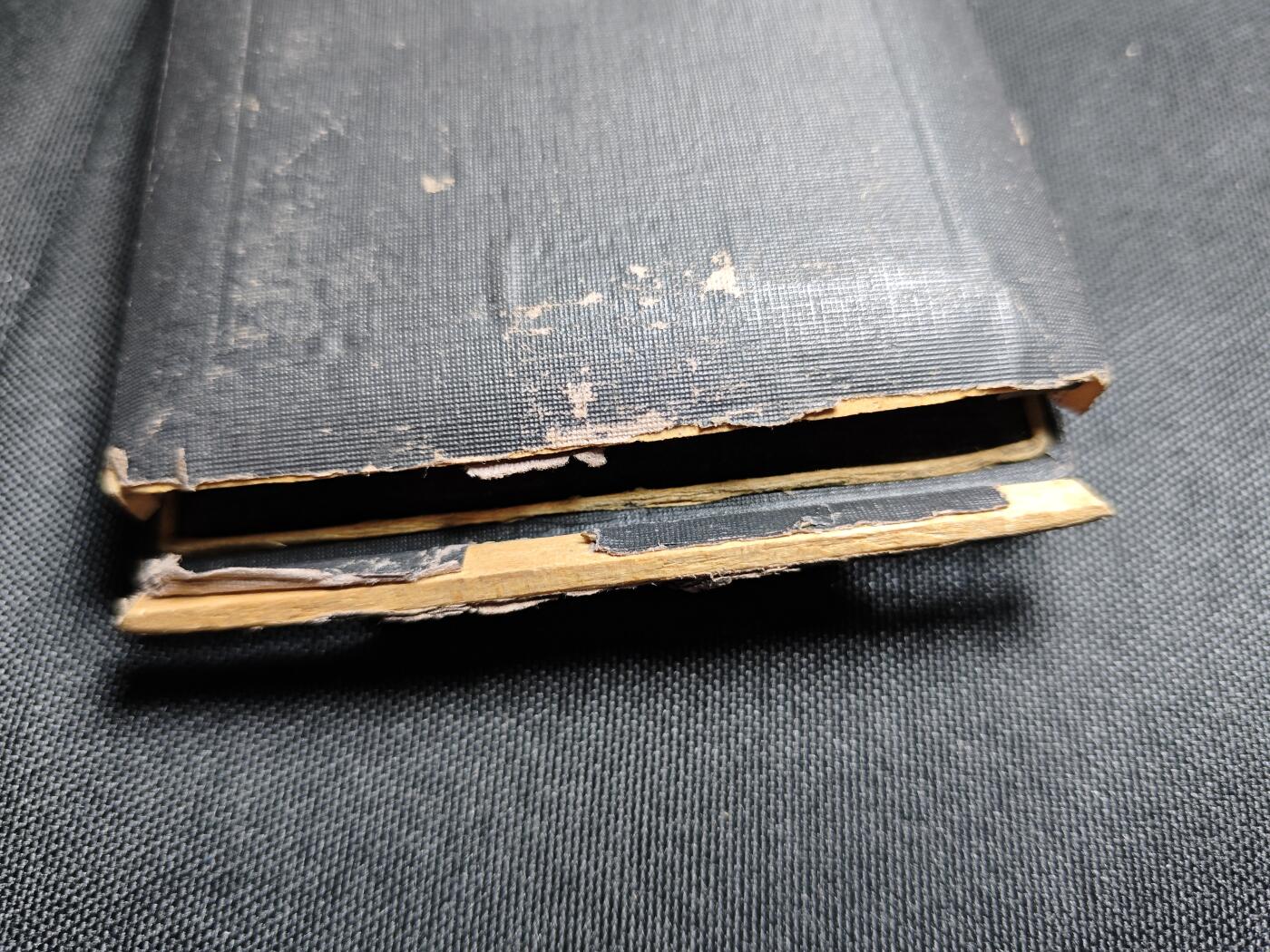 KK钱币收藏小铺  第400期  百期特拍（四拍之四）2月预留时间 周末发货  日本昭和43年大阪府高等医学病院成立纪念铜章 重90+克 盒子破损