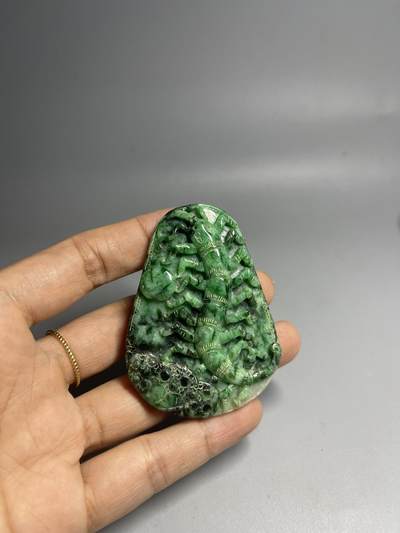 喵了个咪的第二期玉器杂项拍卖 - 天然翡翠挂件