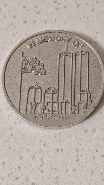 纪念章 - 美国911纪念章一枚自辩