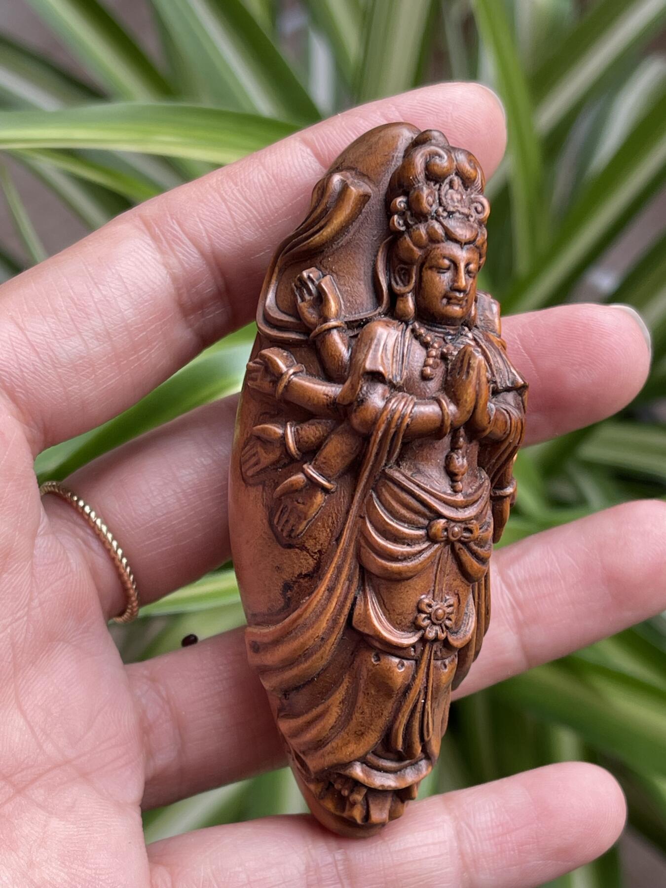 喵了个咪的第三期木器杂项小摆件拍卖 黄杨木千手观音