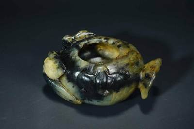 上海都达杂项专场90【全场包邮】  老玉雕水盂83-75