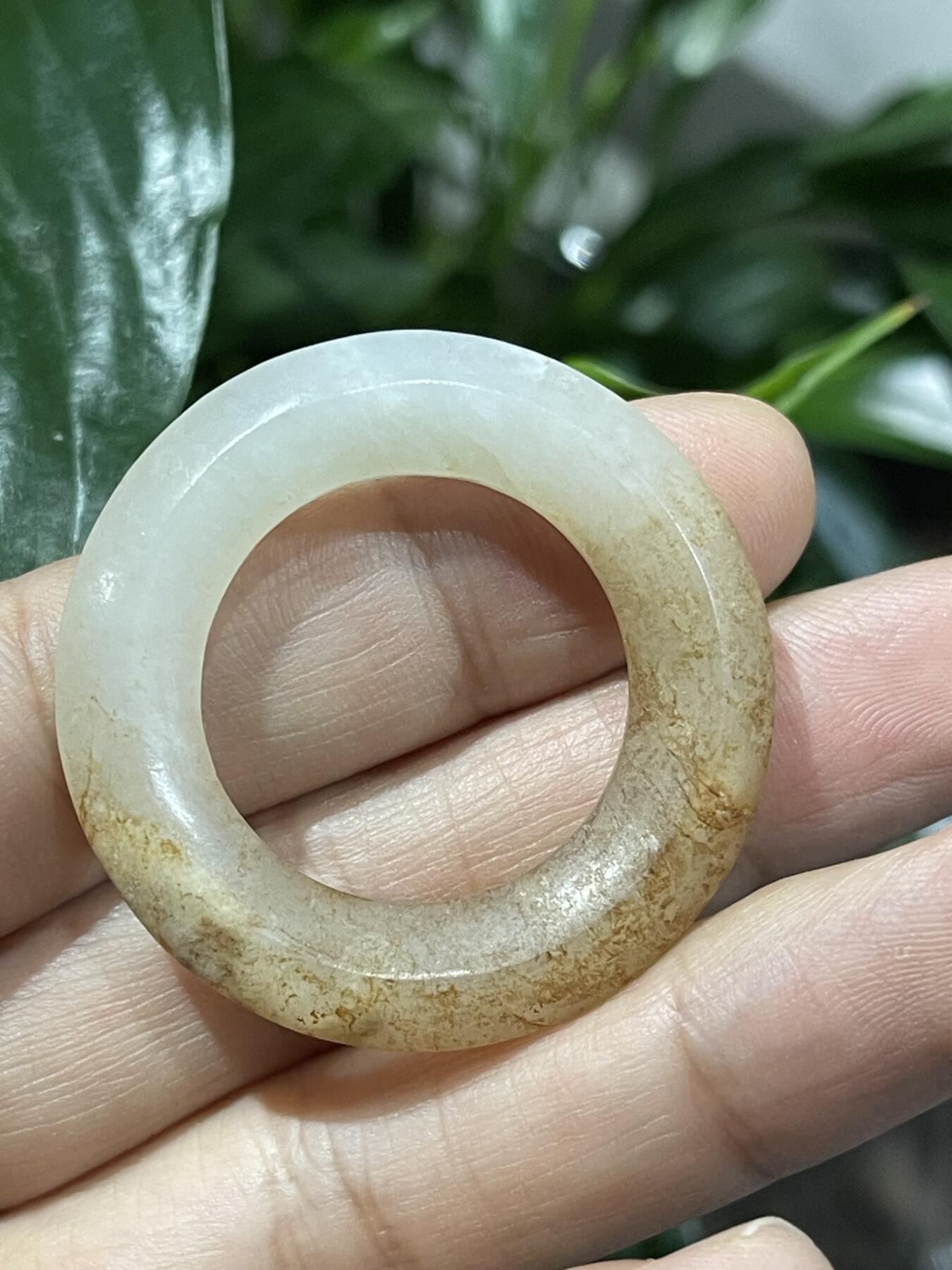 喵了个咪的第二期玉器杂项拍卖 和田玉环