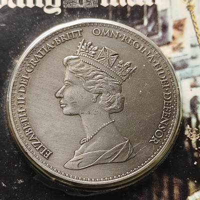 【全场包邮】纯粹捡漏拍498场-持续更新中 - 【纪念章】英国1953年女王加冕卡装克朗型纪念章