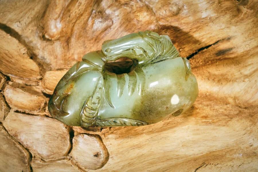 上海都达杂项专场十二（全场包邮】 和田古玉马上有钱手把件89-21