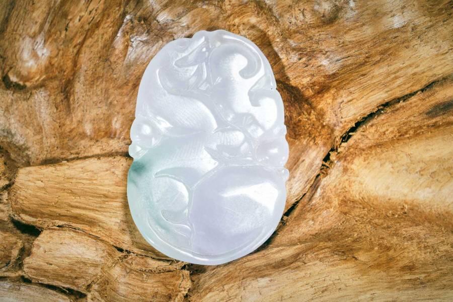 上海都达杂项专场十二（全场包邮】 天然紫罗兰飘绿翡翠（A货）精雕《如意貔貅》挂件89-9