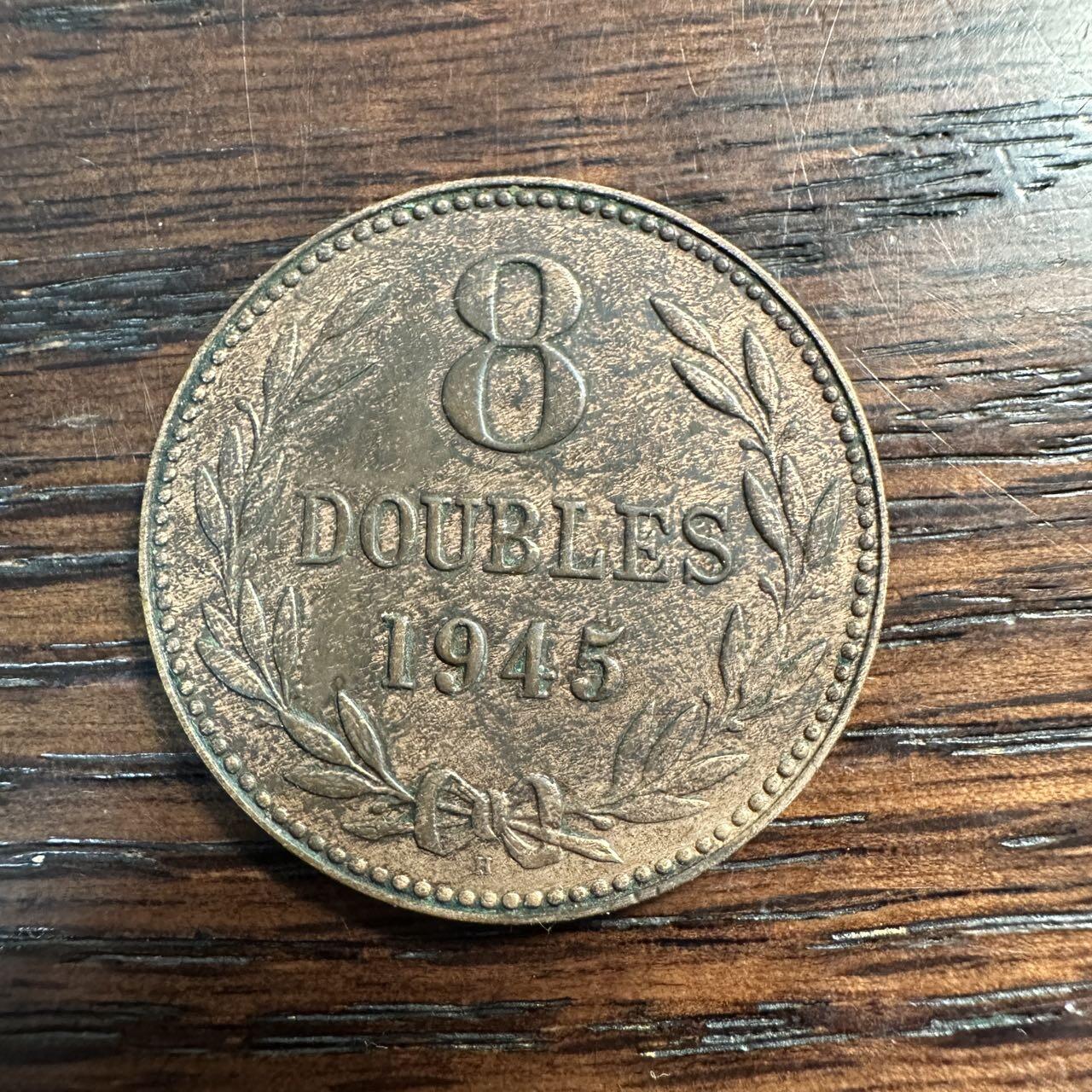 蒂克钱币-第58场 外国散币 奥运/博览会纪念章免佣限时拍 1945年根西岛（Guernsey）8道布勒斯（Doubles）流通铜币