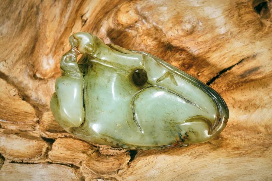 上海都达杂项专场十二（全场包邮】 和田古玉马上有钱手把件89-21