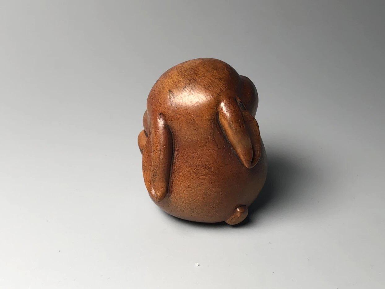 喵了个咪的第三期木器杂项小摆件拍卖 黄杨木小兔子