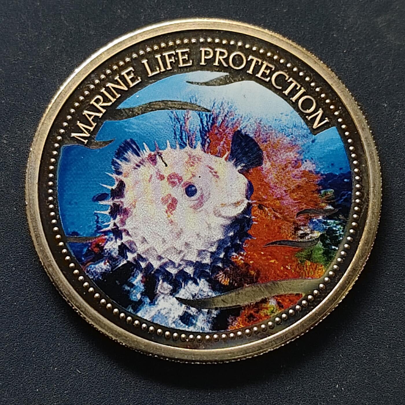 【全场包邮】纯粹捡漏拍498场-持续更新中 帕劳2004年1元海洋生物保护系列河豚彩色克朗型纪念币