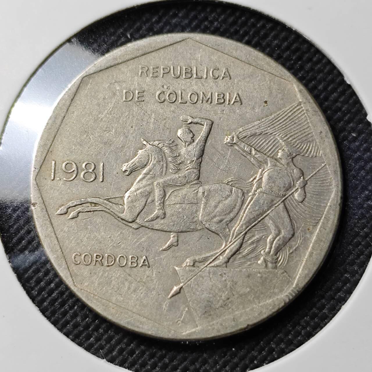 KK钱币收藏小铺  第390期  2月预留时间 周末发货  哥伦比亚10比索