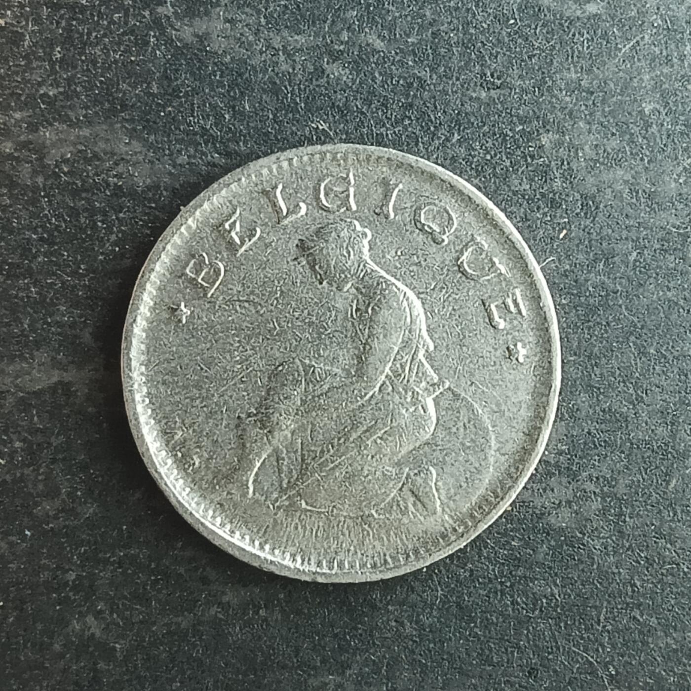 逸泉钱币2026第十四场世界各国散币纪念币A1214-1613 1399 比例是50分小硬币