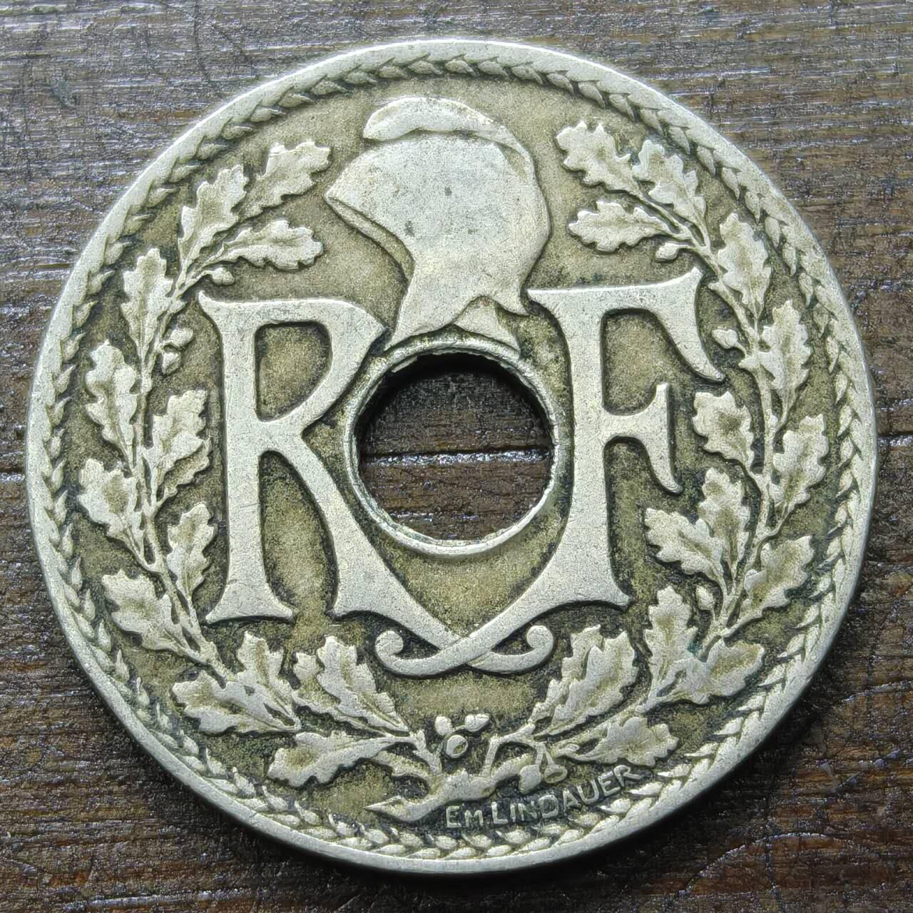 【铜匠收藏】★第142★散币专场 不寄存，30包邮。不满30元，支付5元运费。《接受代拍 代送NGC评级》 92【无寄存】法国 1923年 25分