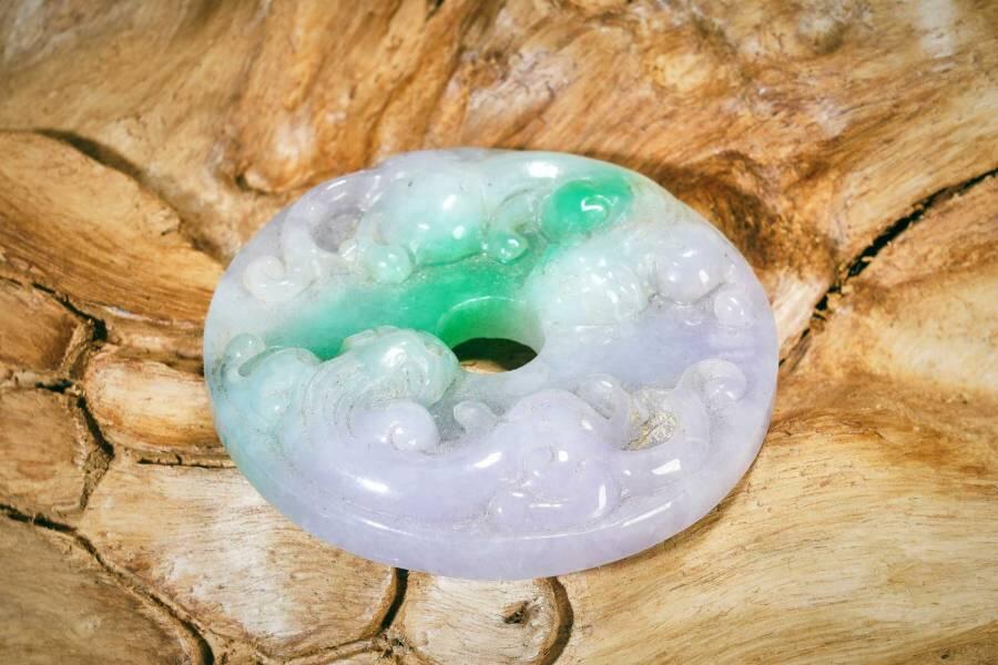上海都达杂项专场十二（全场包邮】 天然紫罗兰飘绿翡翠（A货）精雕《螭龙玉璧》挂件89-8