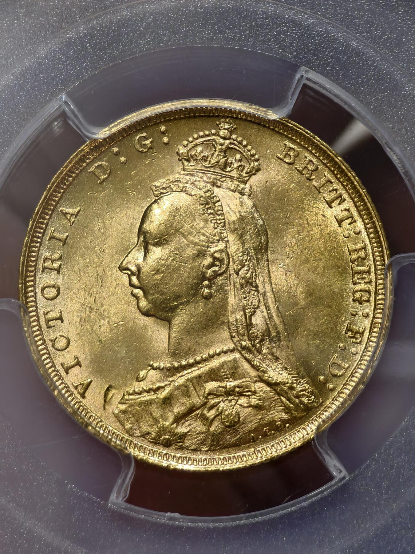PCGS-MS62英属澳大利亚1890年维多利亚女王高冠索维林金币