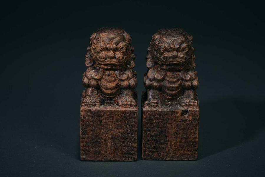 上海都达杂项专场十二（全场包邮】 黑檀木精雕《唐狮》摆件 一对83-87