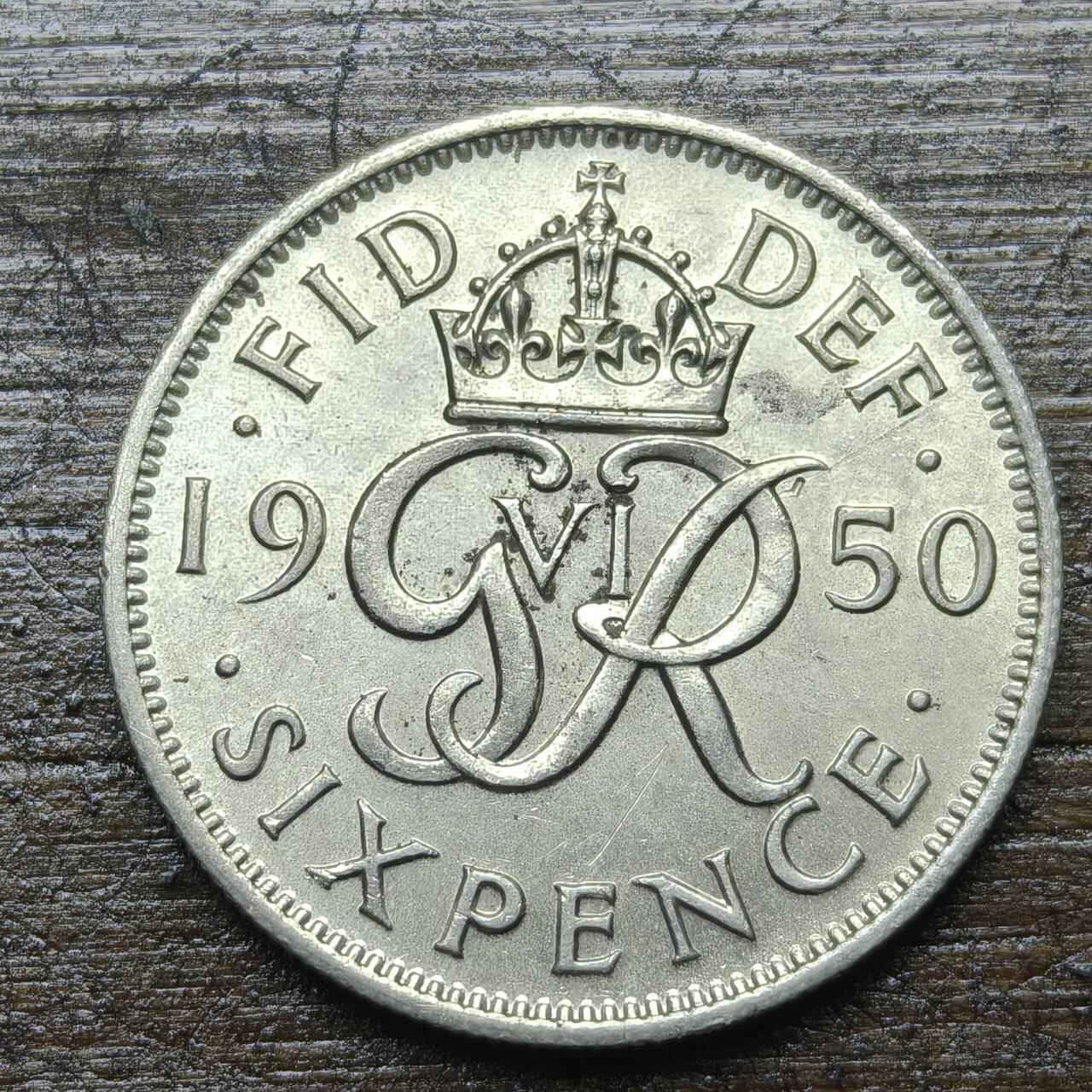 【铜匠收藏】★第142★散币专场 不寄存，30包邮。不满30元，支付5元运费。《接受代拍 代送NGC评级》 60【无寄存】英国 1950年 乔治六世 6便士 铜镍币（美品））