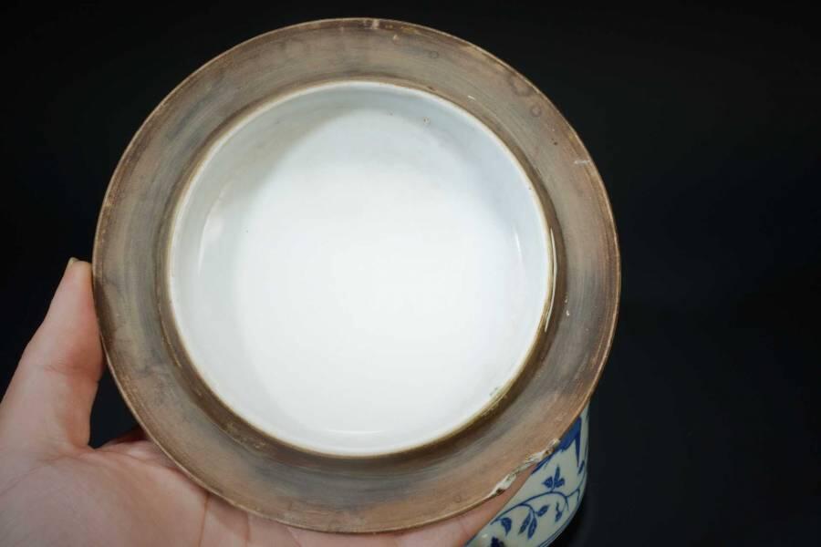 上海都达杂项专场十二（全场包邮】 青花花鸟纹三足盖罐83-60