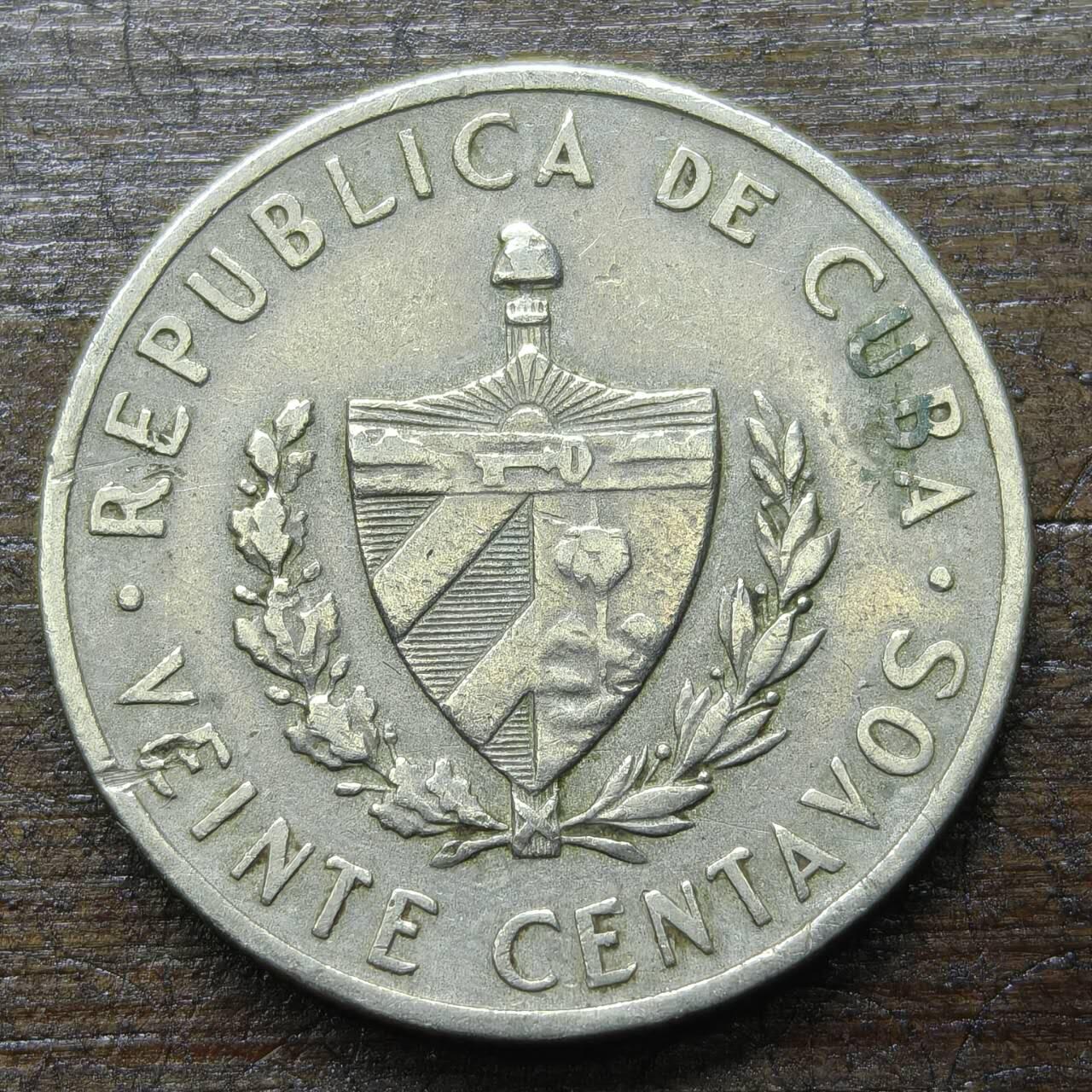 【铜匠收藏】★第143★散币专场 不寄存，30包邮。不满30元，支付5元运费。《接受代拍 代送NGC评级》 6【无寄存】1962年 古巴 20分 民族英雄何塞马蒂铜镍币