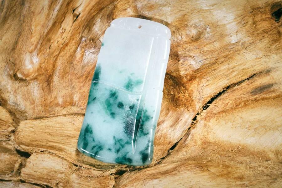 上海都达杂项专场十二（全场包邮】 天然冰飘花翡翠（A货）精雕《节节高升》挂件89-13