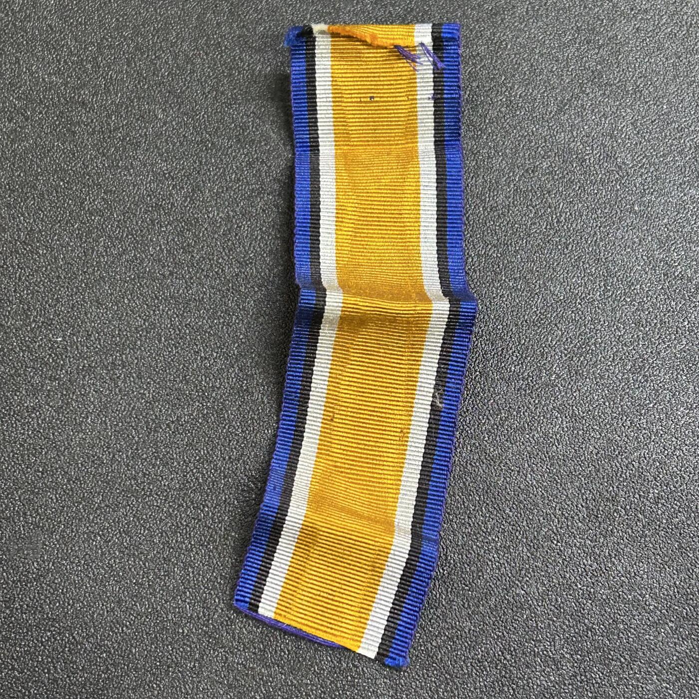 西秦中古拍卖第七十五期 英国一战战争奖章绶带 可以用于中国劳工奖章的替换绶带 同款式同一时代