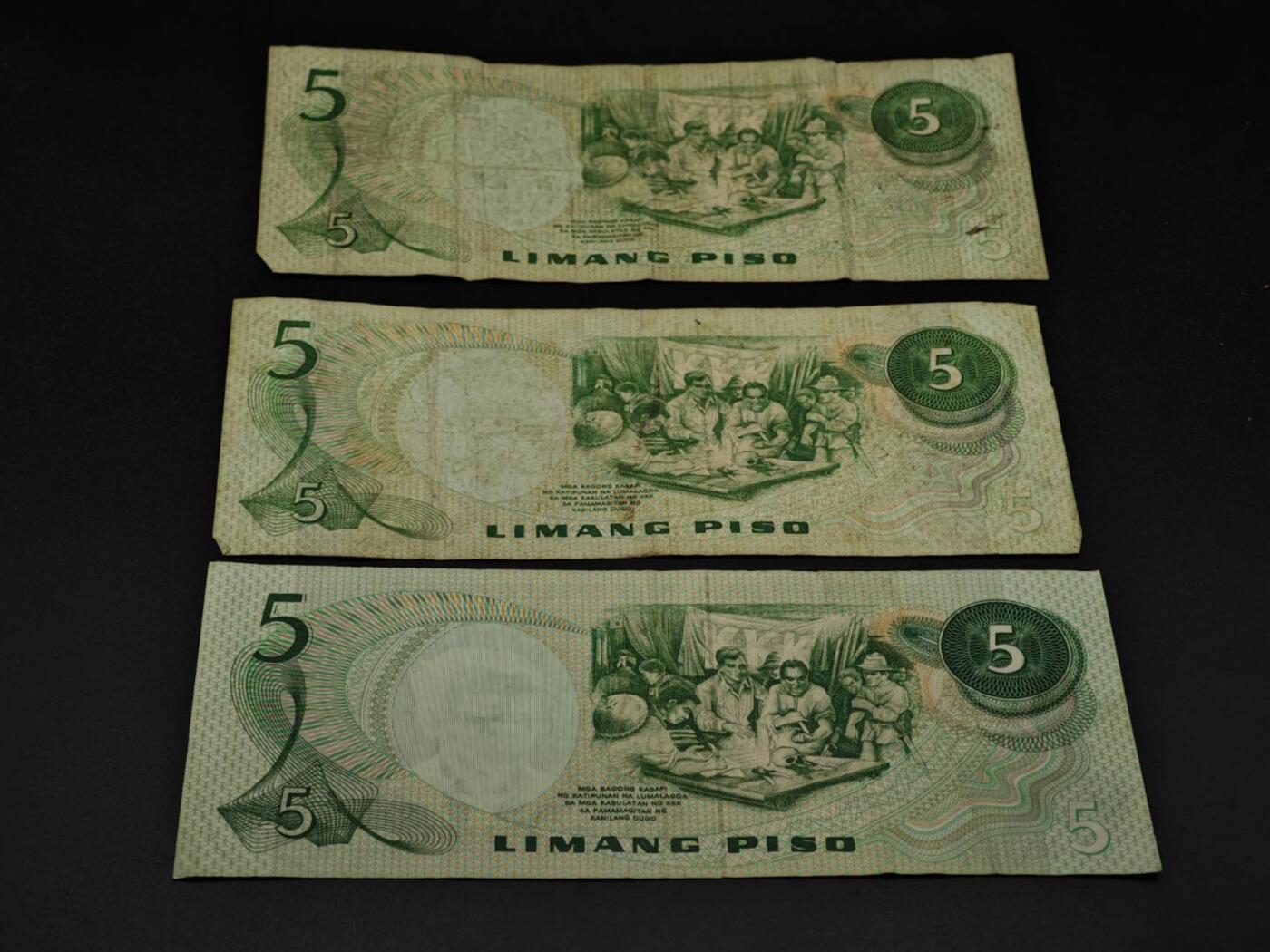 【淘币小摊】实时拍第八百五十六拍   无佣金福利纸币场   满百包邮可预留二周 每周一统一发货   菲律宾5比索纸币3张【有折】