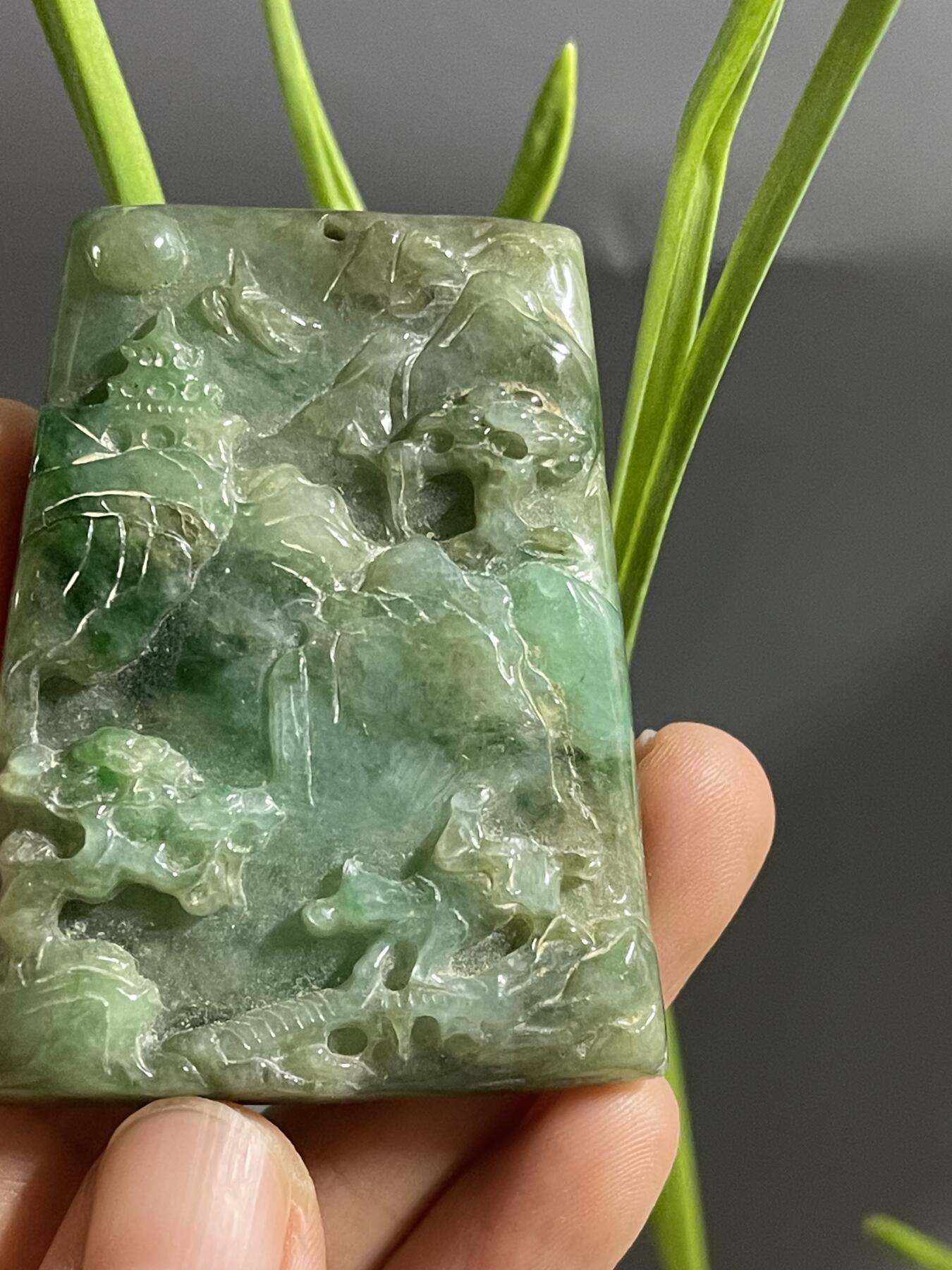 喵了个咪的第二期玉器杂项拍卖 天然翡翠山水牌