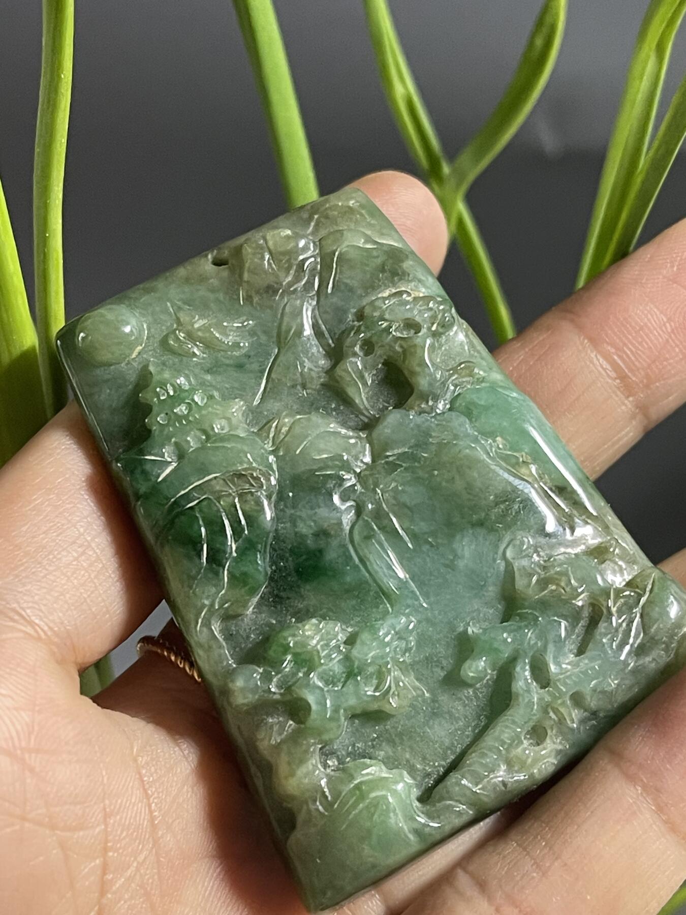 喵了个咪的第二期玉器杂项拍卖 天然翡翠山水牌