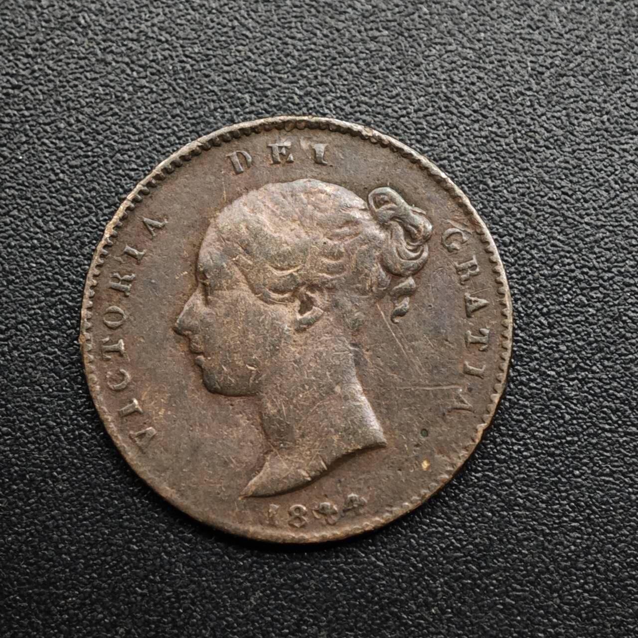 【淘币小摊】限时拍第八百五十七拍  老铜币场  满百包邮可预留两周  周一统一发货  英国1844年维多利亚1/3便士铜币