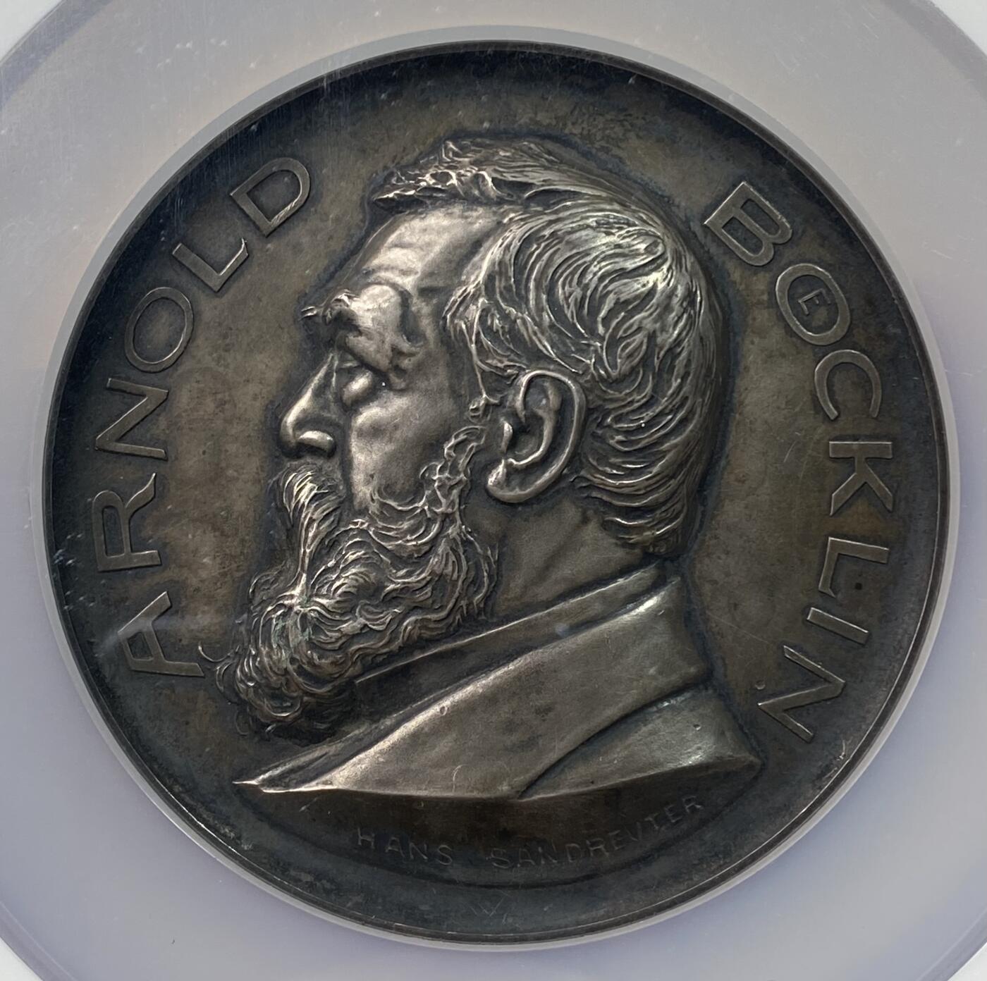 万国钱币拍卖第060期（万国六十期纪念大拍） NGC MS62 1897年瑞士象征主义画家阿诺德·勃克林70岁大寿纪念大银章 婀娜多姿的丰腴双女神献上祝福 巨型大规格71MM 165.6G