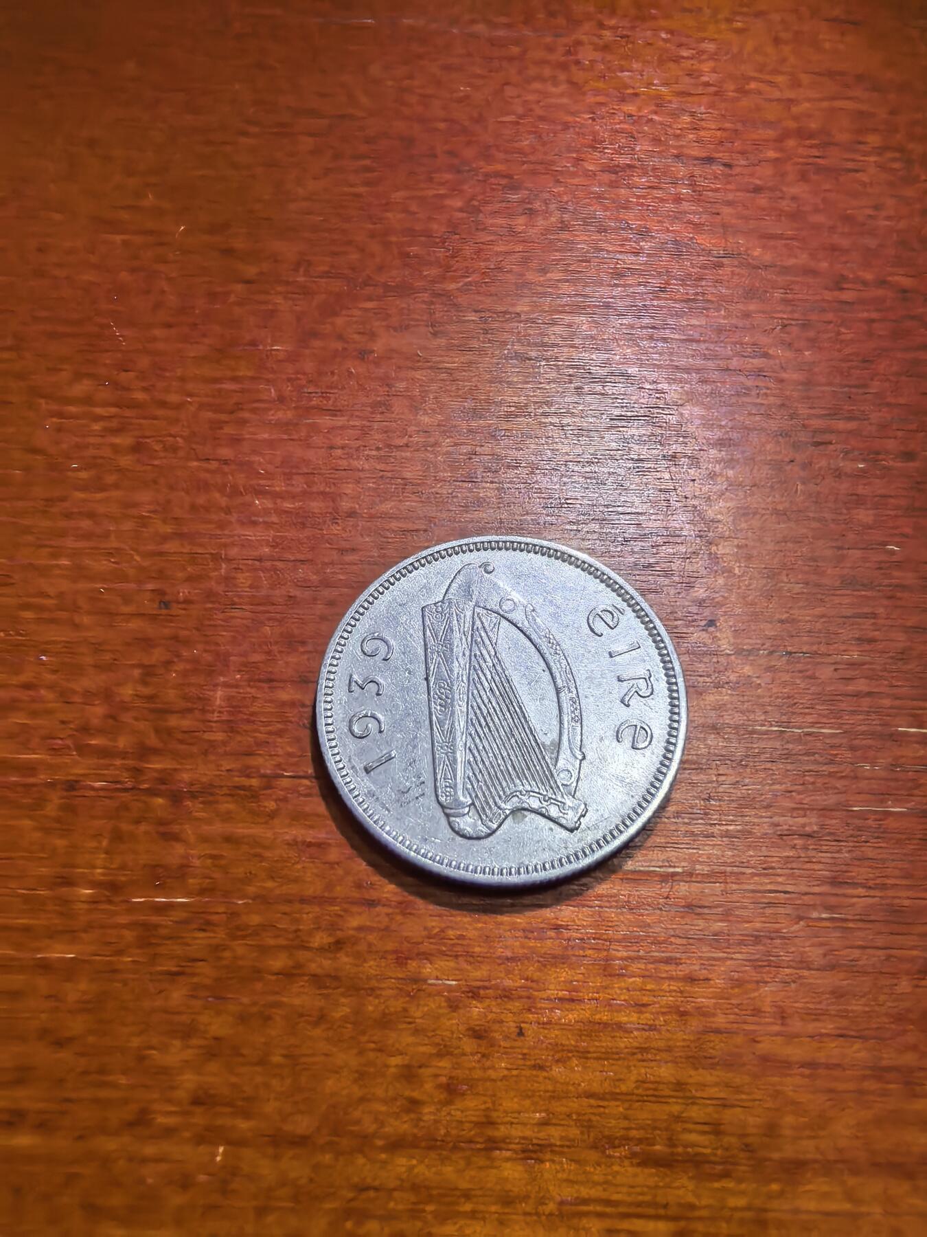 长老汇蛇年精选第九十七场拍卖 1939爱尔兰共和国公牛1先令银币，5.66克750银，首年份