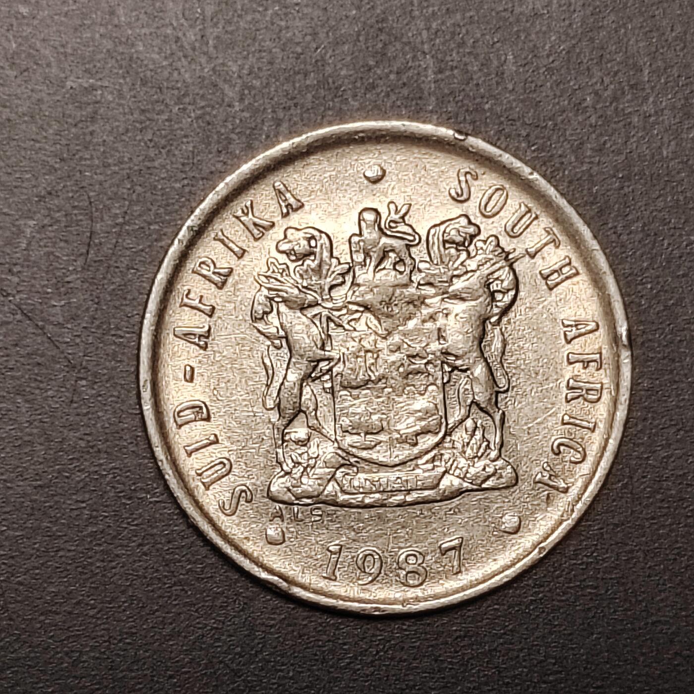 2026C2逸泉钱币C2世界各国纸钞钱币纪念币专场第七场C2 1-420 323南非1兰特硬币