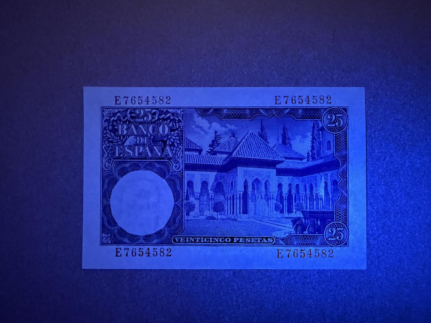 《艾美收藏》第230期-2.1周日外币年前精品场