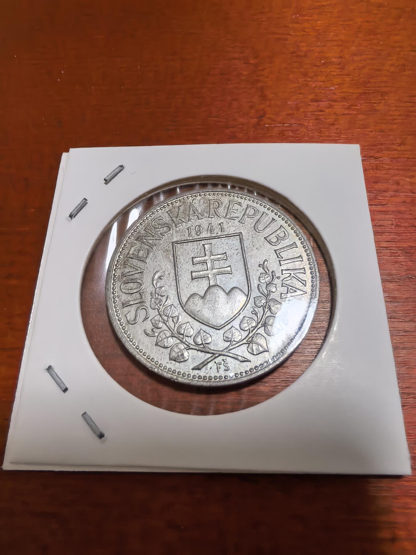 长老汇蛇年精选第九十七场拍卖 1941斯洛伐克年双圣20克朗银币，15克500银