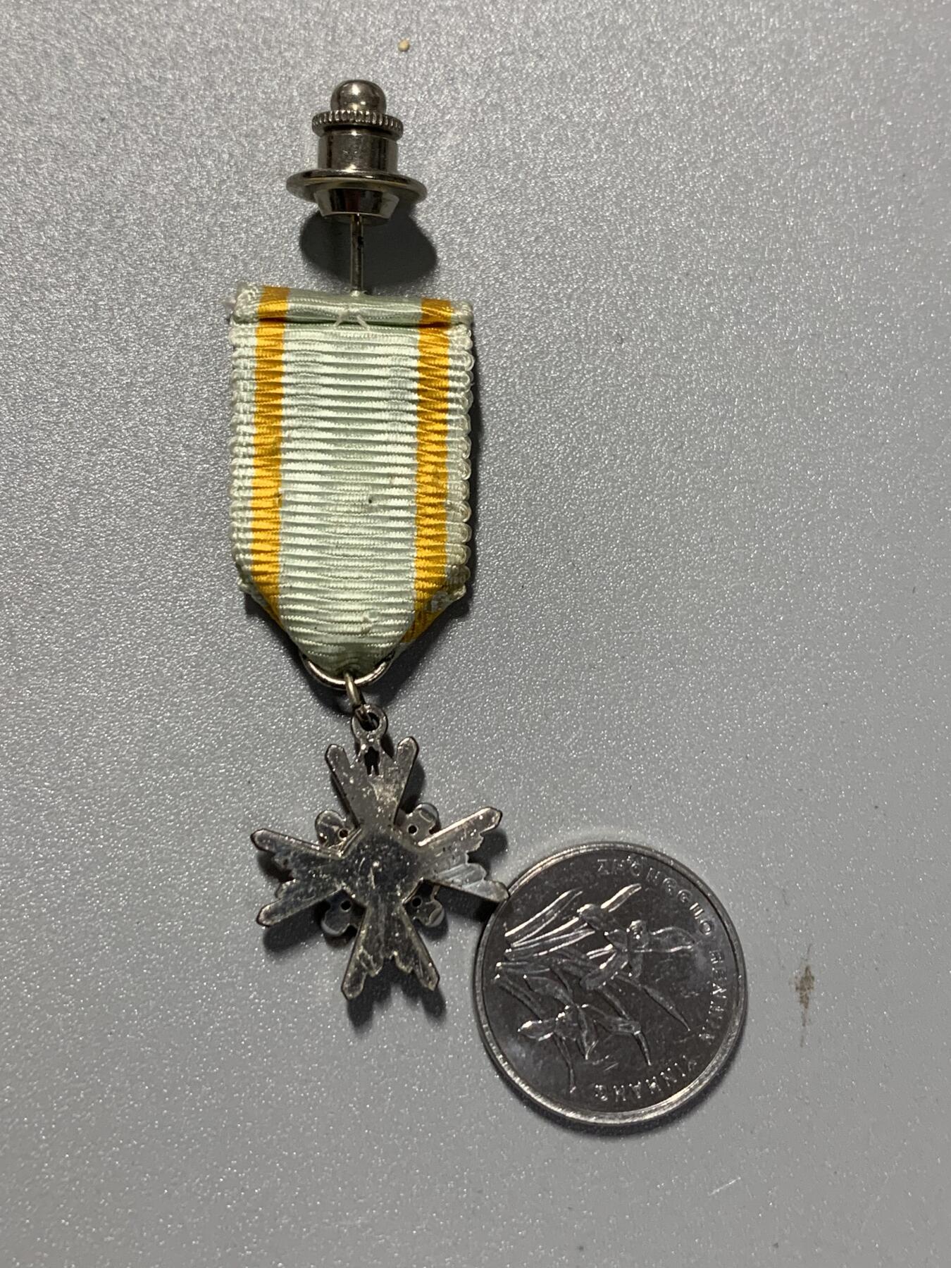 远东徽章小铺2月1日周日晚上9点结束 瑞宝迷你章