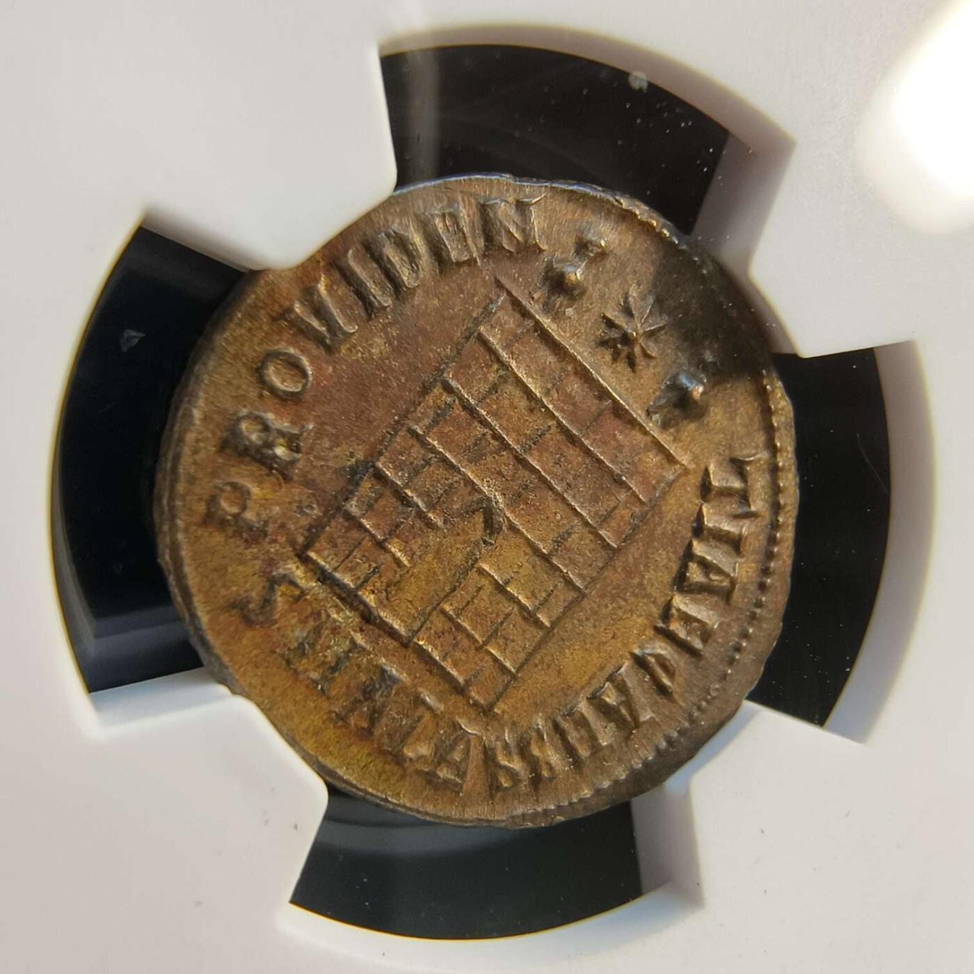 七河·世界币章矿标杂件每周小拍（总第36期）（周一结标） 精品（28）k627古罗马帝国铜币 君士坦提乌斯二世 华夏评级AU55