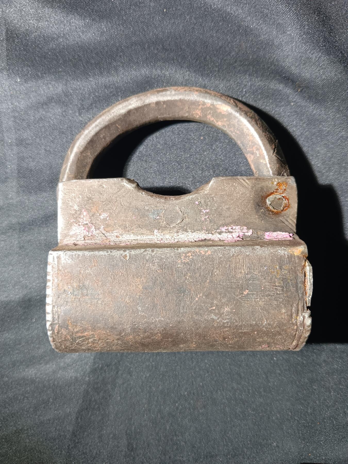 115期新疆红钱粟特钱币丝路钱币专场 清代新疆少数民族地区铁锁(可正常打开)