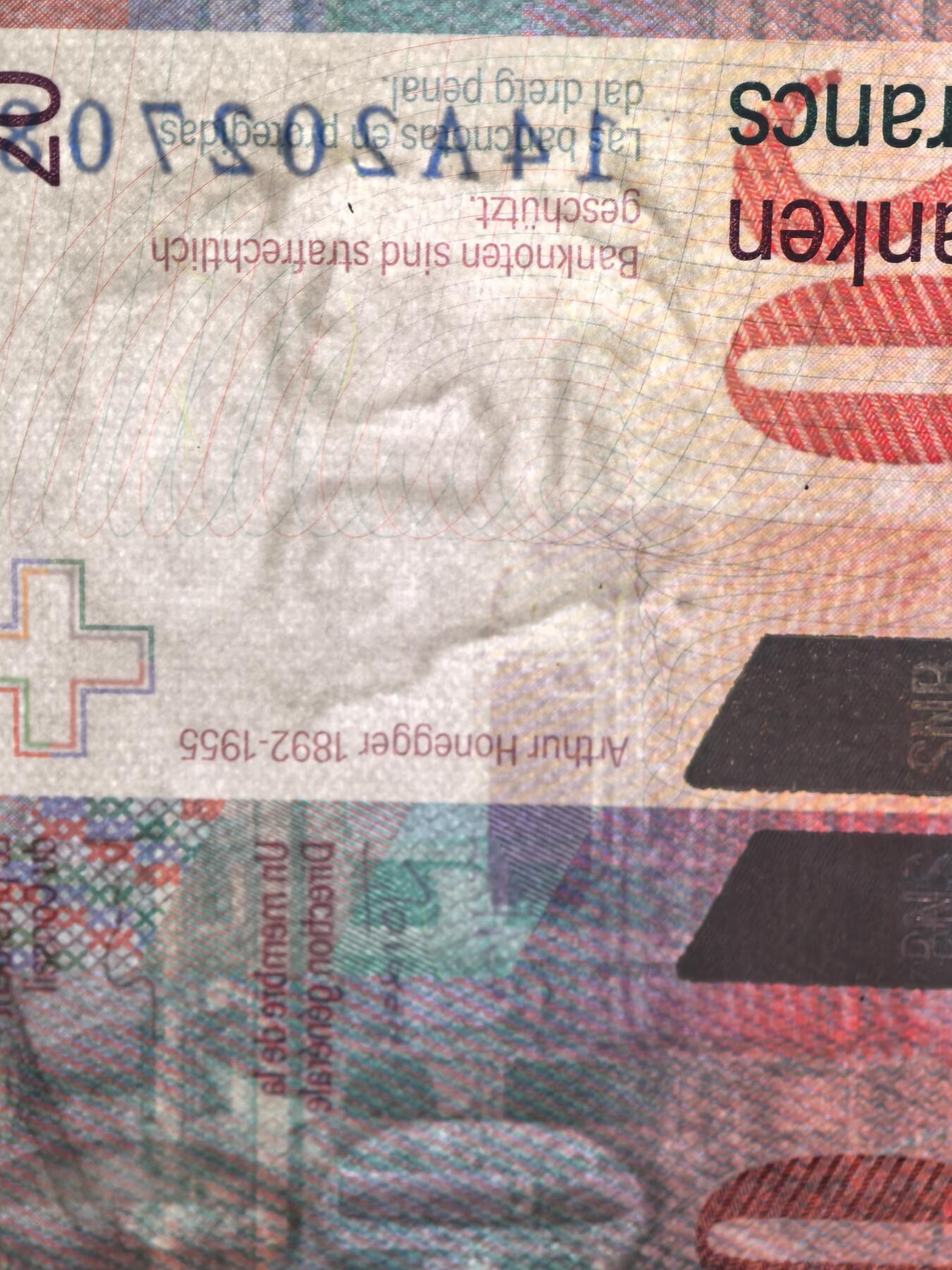 小驴勋章奖章收藏1月31日周六晚六点拍卖（珍爱和平，收藏战争，铭记历史，勿忘国耻，忠党爱国。有偿代拍，送拍规则在简介最后，参拍须阅读规则后再参拍，关系到运费包装发货时效真假辨别等关键信息，拍卖时不再发原图，看大图店主微信码在拍卖店铺介绍里） 瑞士法郎20元，克罗地亚5万第纳尔，俄罗斯100卢布，赞比亚20克瓦查纸币一组