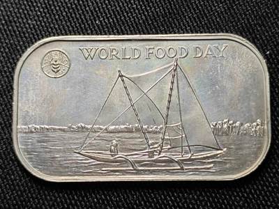 KK钱币收藏小铺  第398期 百期特拍（四拍之二） 2月预留时间 周末发货 -  1981汤加1潘果纪念币 饼干币