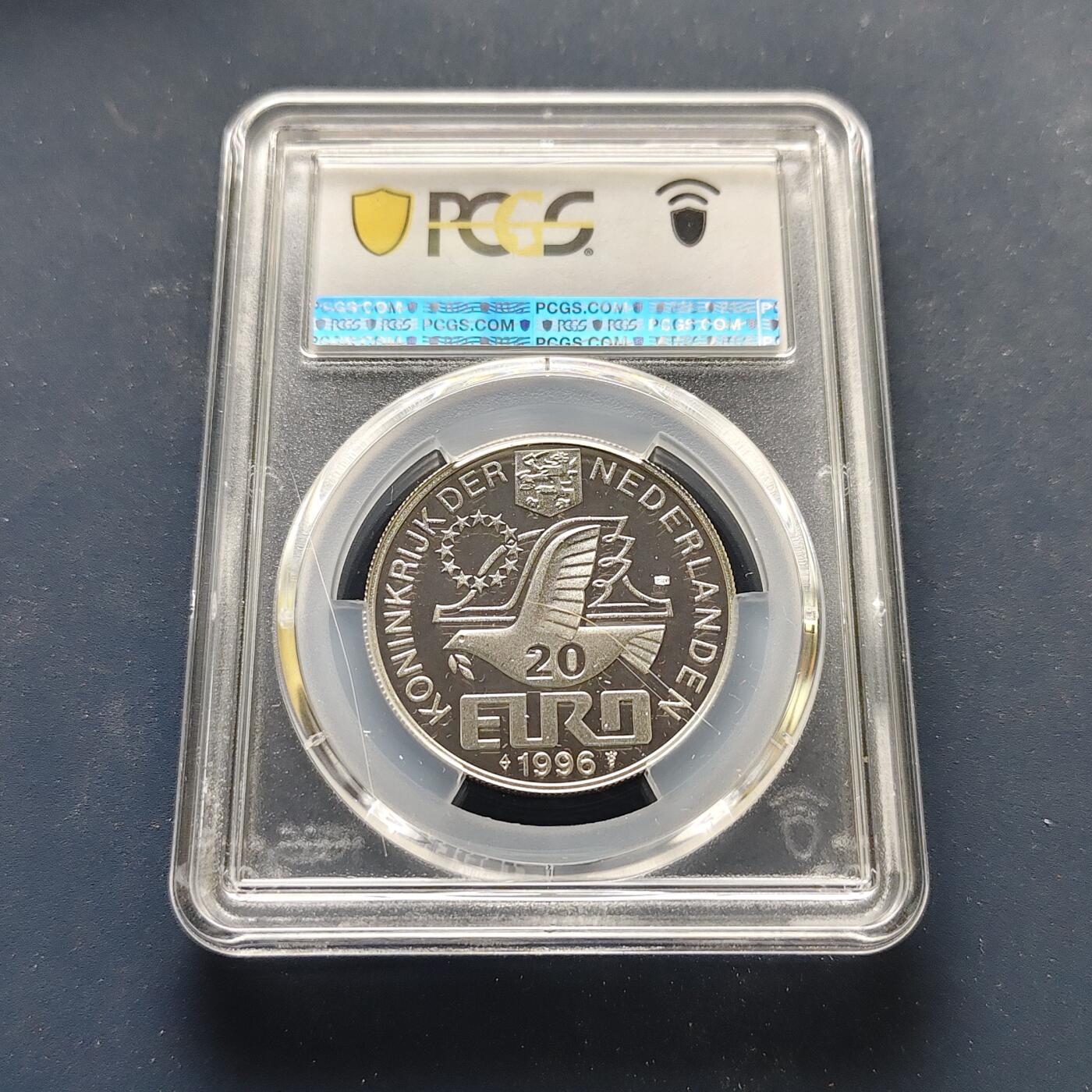 【全场包邮】纯粹捡漏拍499场-持续更新中 【收藏级·冠军分】荷兰1996年20欧诗人惠更斯诞生400周年精制纪念银币【33毫米15克80%，纯银价约336元（按28元银价折算）】-PCGS PL68