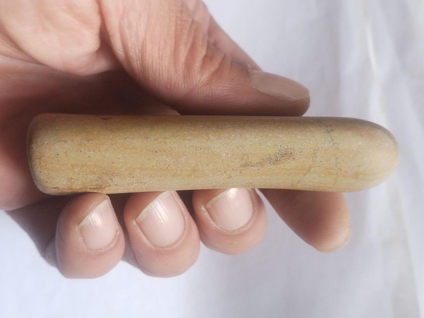 综合 黄腊石手把件。越来越好。