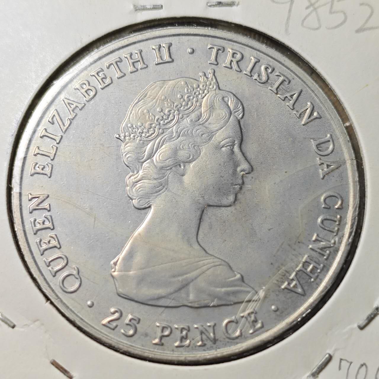 KK钱币收藏小铺  第398期 百期特拍（四拍之二） 2月预留时间 周末发货 特里斯坦达库尼亚1980年女王母亲诞辰80周年25便士