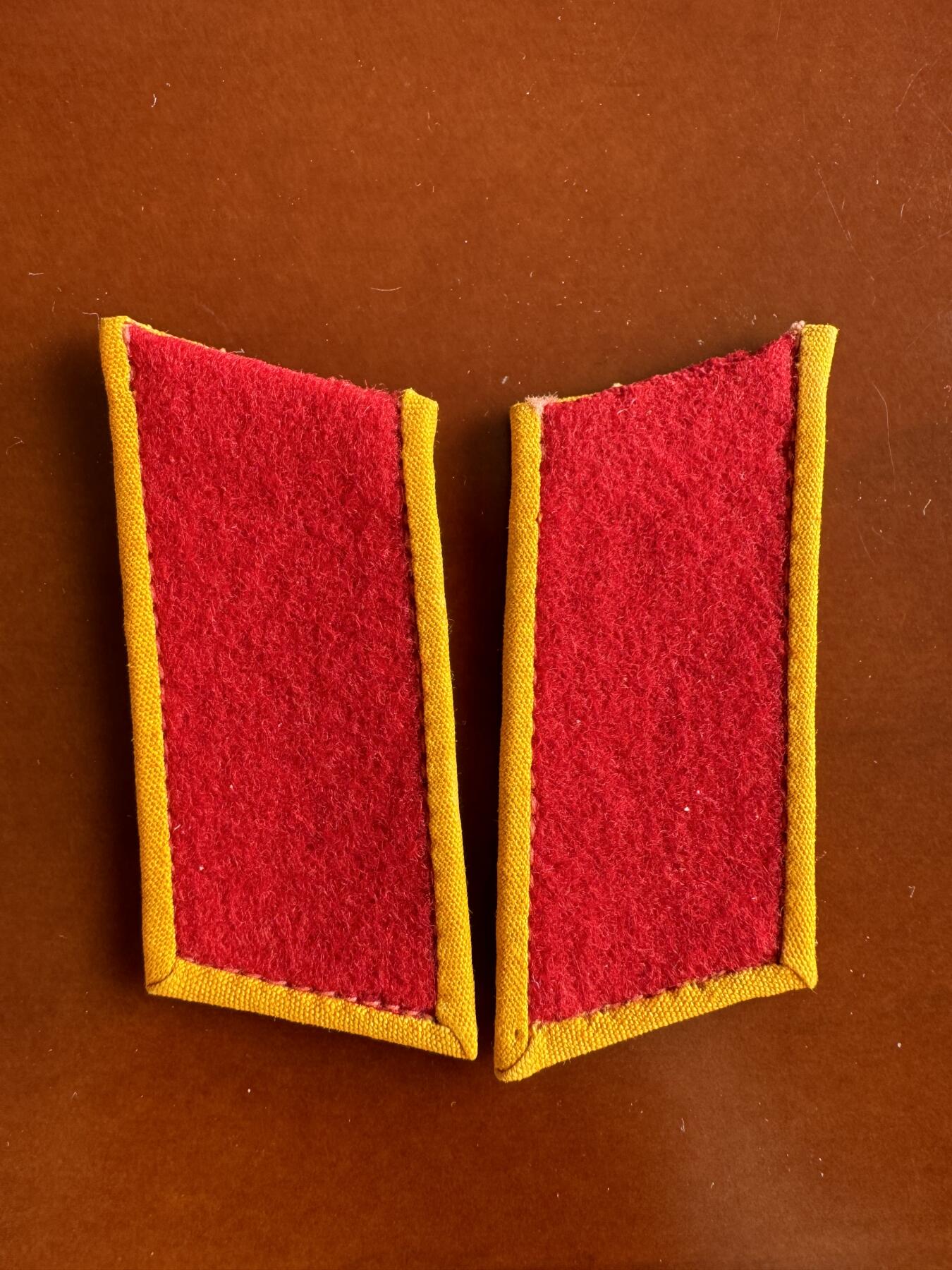 五哥徽章群   31号周六晚上八点4群联拍 领