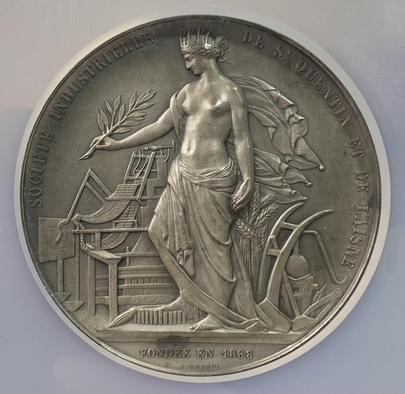 万国钱币拍卖第060期（万国六十期纪念大拍） NGC MS64 1925年法国圣昆廷和埃纳工业协会纪念大银章 大规格高浮雕 极美工业女神身姿曼妙观赏性拉满