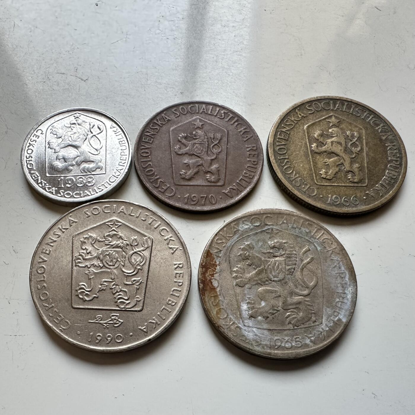 🌹外币初藏🌹🐯2026年第14场  每周二四六晚8️⃣点 接代拍 捷克斯洛伐克5枚