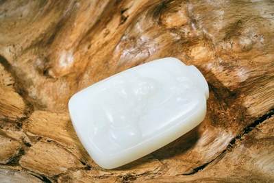 上海都达杂项专场十二（全场包邮】 - 和田羊脂白玉精雕《悠闲弥勒》挂件89-29