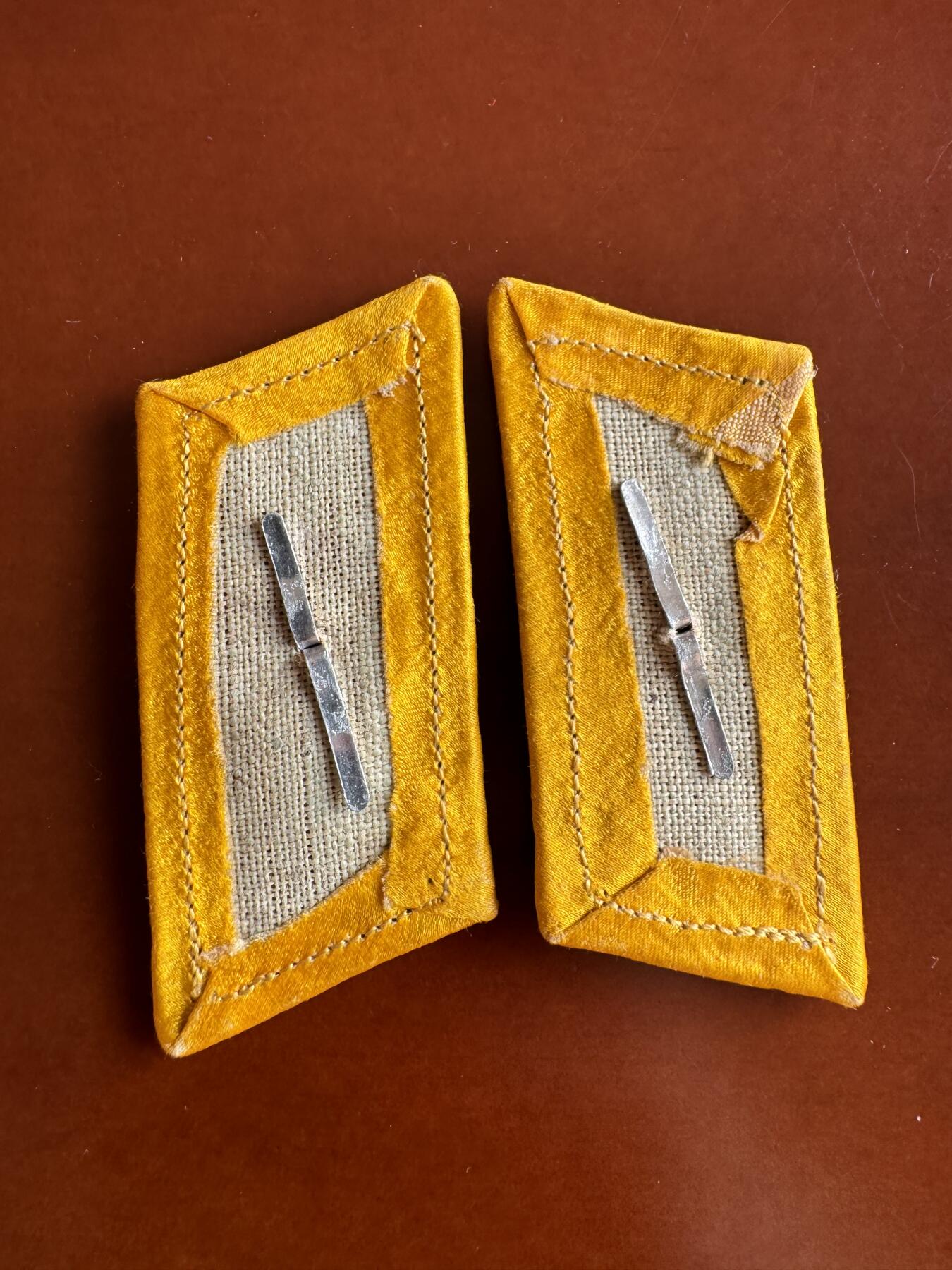 五哥徽章群   31号周六晚上八点4群联拍 领